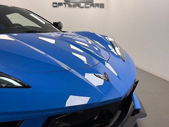 Chevrolet Corvette 7 of 24