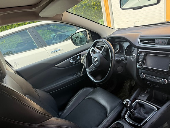 Nissan Qashqai 4 of 8