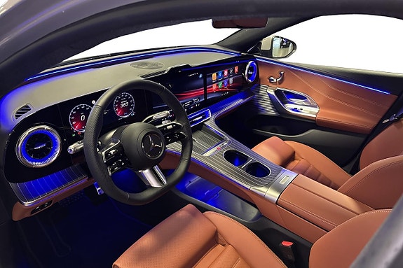 Mercedes-Benz C300 10 of 30