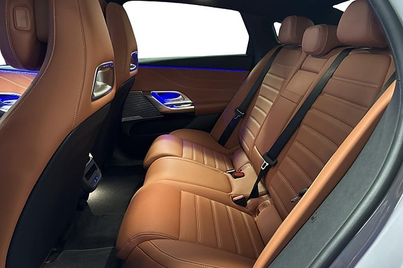 Mercedes-Benz C300 17 of 30
