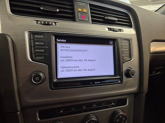 Volkswagen Golf I 18 of 18