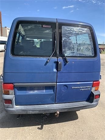 Volkswagen Kombi 7 of 9