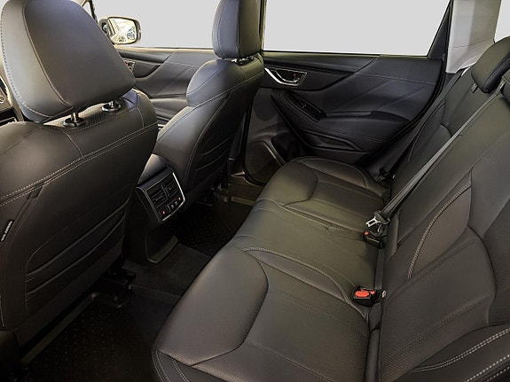 Subaru Forester 9 of 9