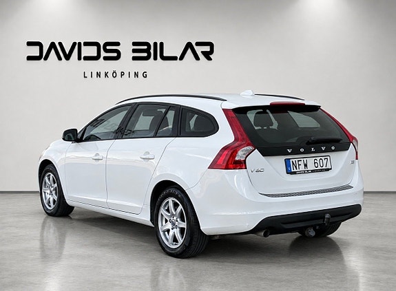 Volvo V60 3 of 18