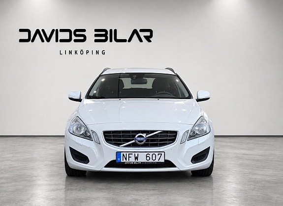 Volvo V60 8 of 18