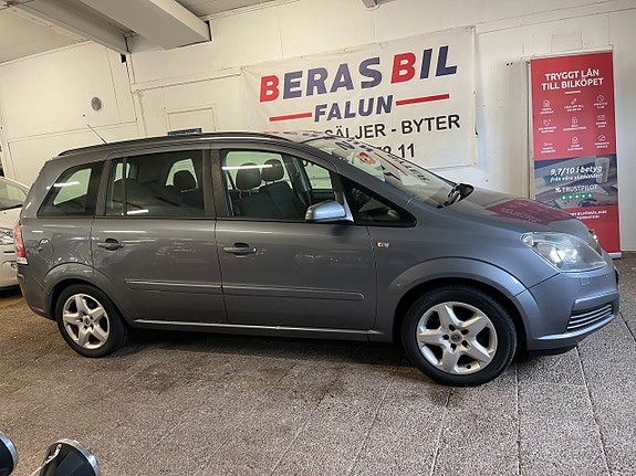Opel Zafira 2 of 27