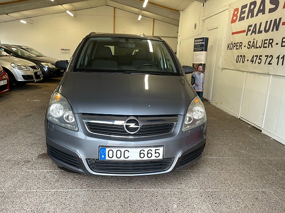 Opel Zafira 4 of 27