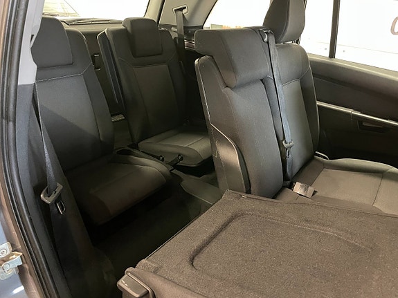 Opel Zafira 23 of 27
