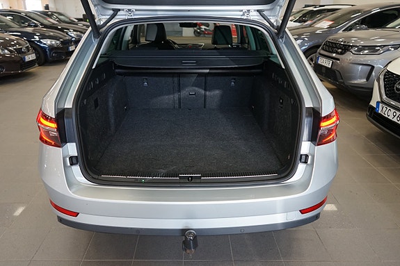 Skoda Superb 7 of 18
