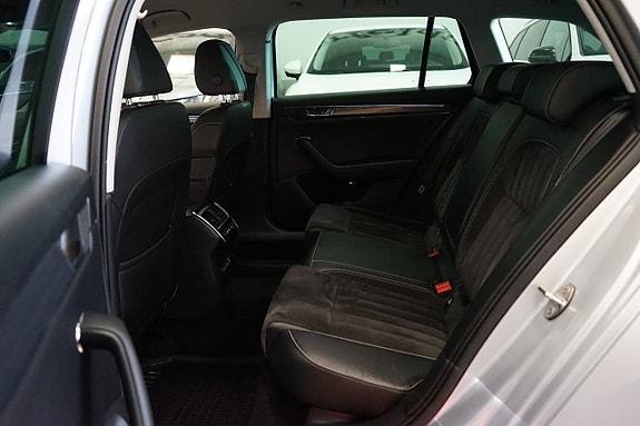 Skoda Superb 18 of 18
