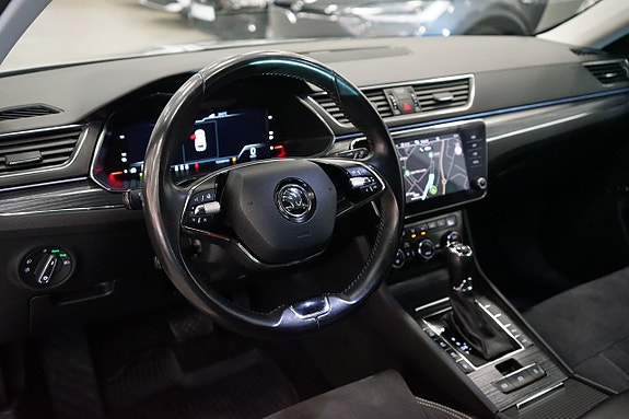 Skoda Superb 10 of 18