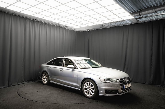 Audi A6 4 of 19