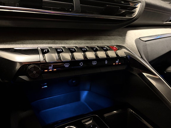 Peugeot 5008 11 of 16