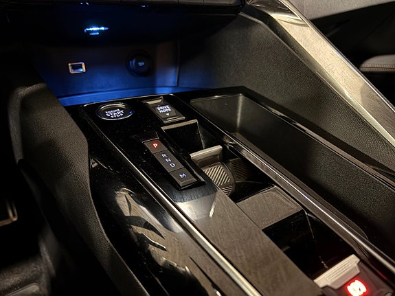 Peugeot 5008 9 of 16