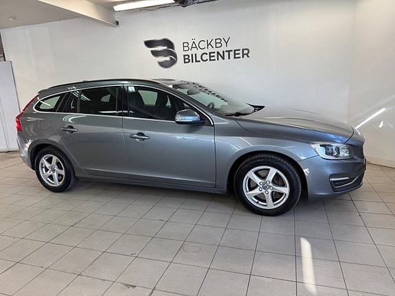 Volvo V60 7 of 20