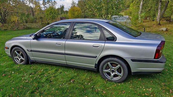 Volvo S80 2 of 20