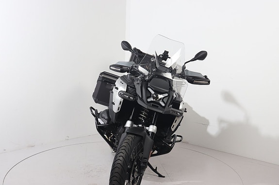BMW R 1300 GSA 3 of 6
