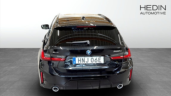 BMW 330e 7 of 9