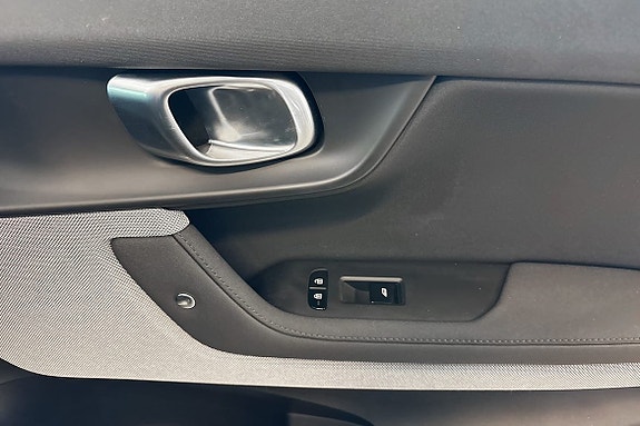 Polestar 2 27 of 30