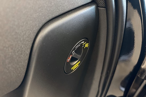 Polestar 2 28 of 30