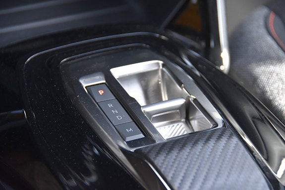 Peugeot 208 16 of 16