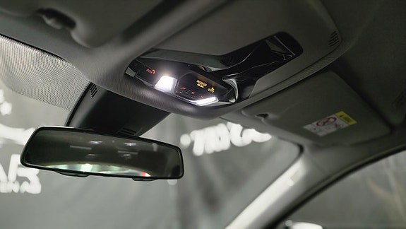 BMW 118i 23 of 29