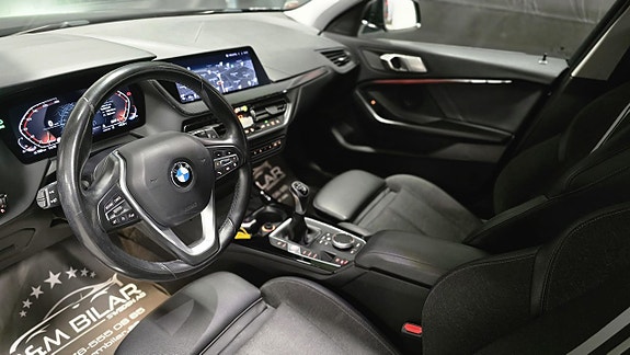 BMW 118i 8 of 29