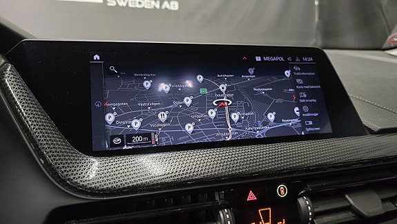 BMW 118i 18 of 29
