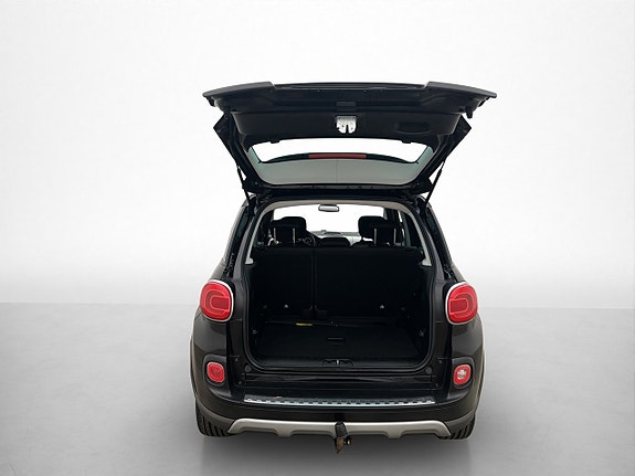 Fiat 500L 10 of 27