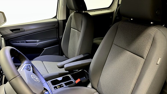 Volkswagen Caddy 8 of 22