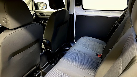 Volkswagen Caddy 11 of 22