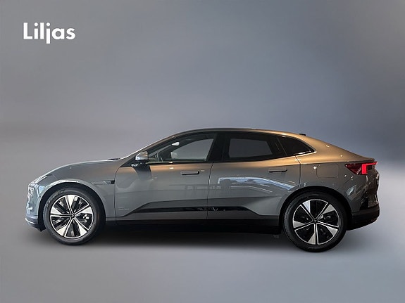Polestar 4 3 of 13