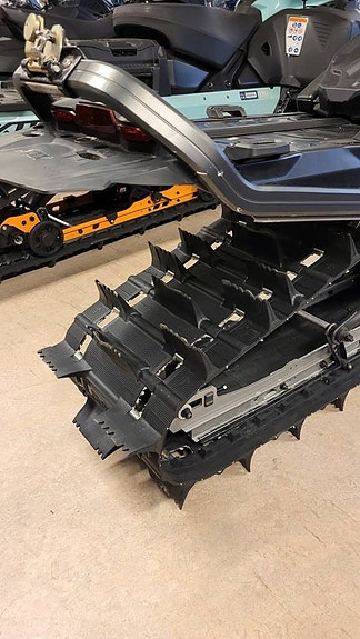 Lynx Shredder RE 3700 850 -2024 2 of 4