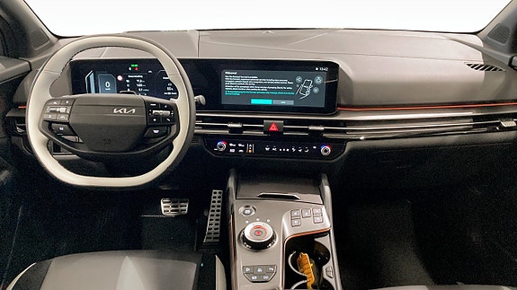 Kia Sportage 4 of 12