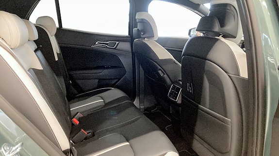 Kia Sportage 5 of 12