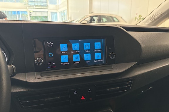 Volkswagen Caddy Maxi 8 of 19