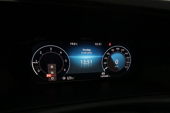 Volkswagen Caddy Maxi 15 of 24