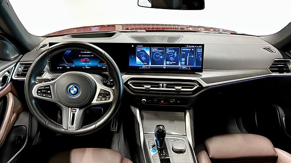 BMW i4 4 of 9