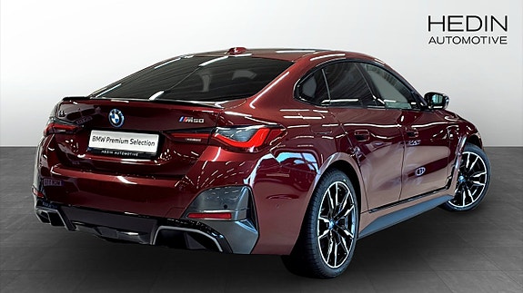BMW i4 2 of 9
