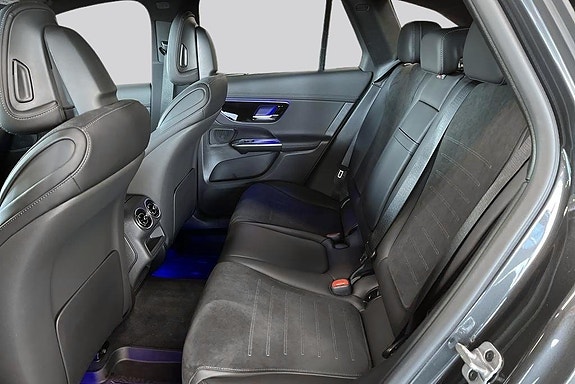 Mercedes-Benz GLC300 e 9 of 22