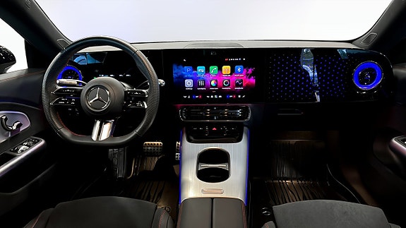Mercedes-Benz CLA250+ 4 of 21
