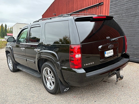 Chevrolet Tahoe 5 of 22