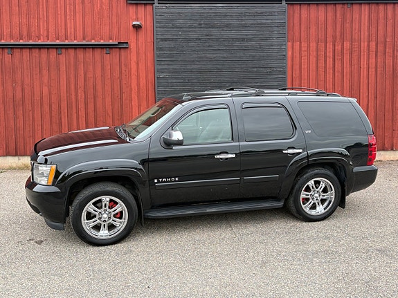 Chevrolet Tahoe 4 of 22