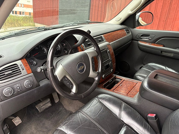 Chevrolet Tahoe 9 of 22