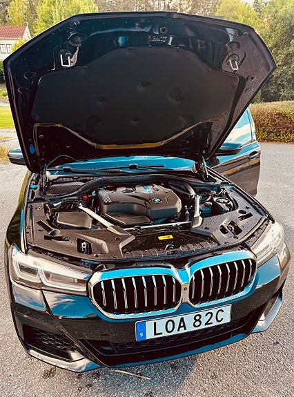 BMW 530e 7 of 11