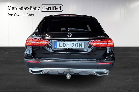 Mercedes-Benz E400 d 15 of 18