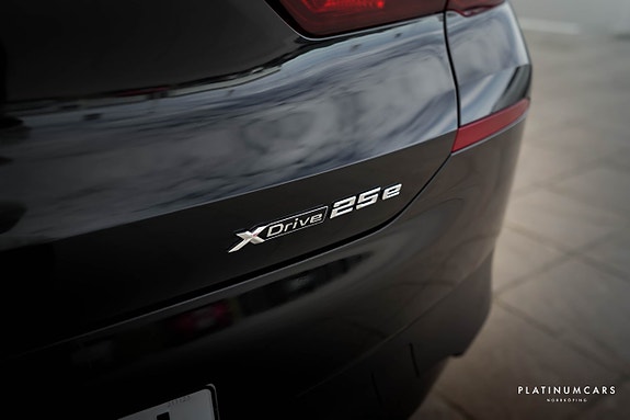 BMW X2 16 of 17