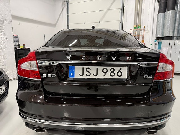 Volvo S80 5 of 28