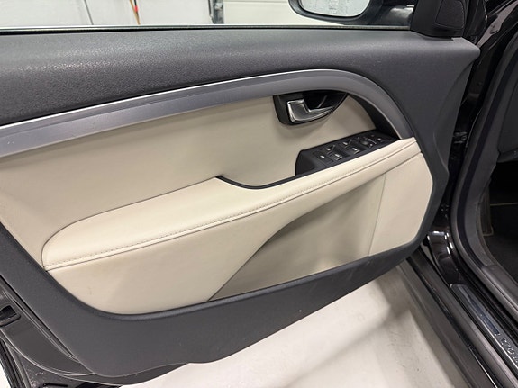 Volvo S80 12 of 28