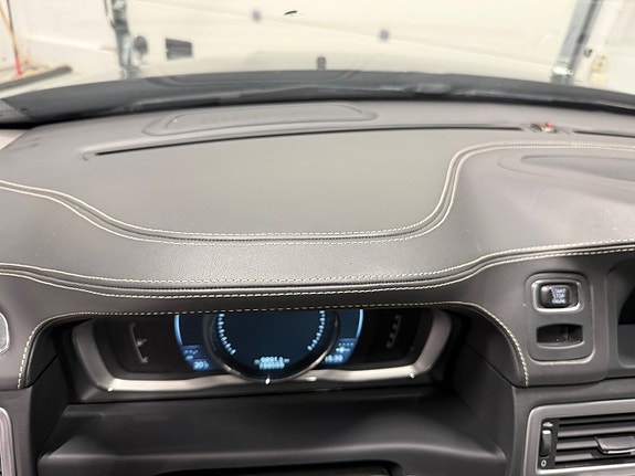 Volvo S80 17 of 28